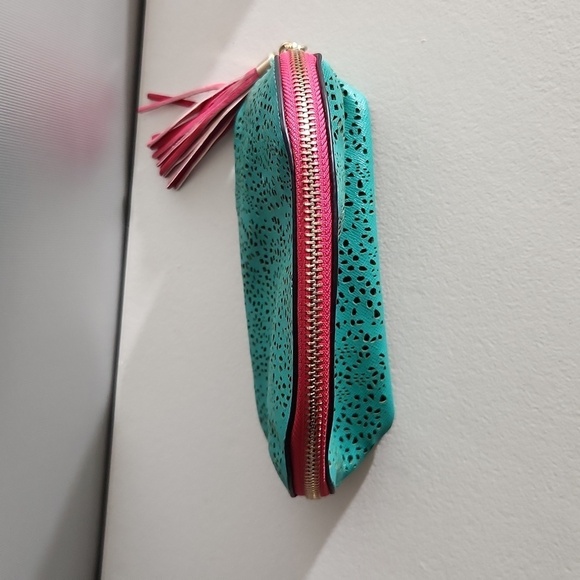 Makeup bag clutch ID holder - Picture 4 of 13